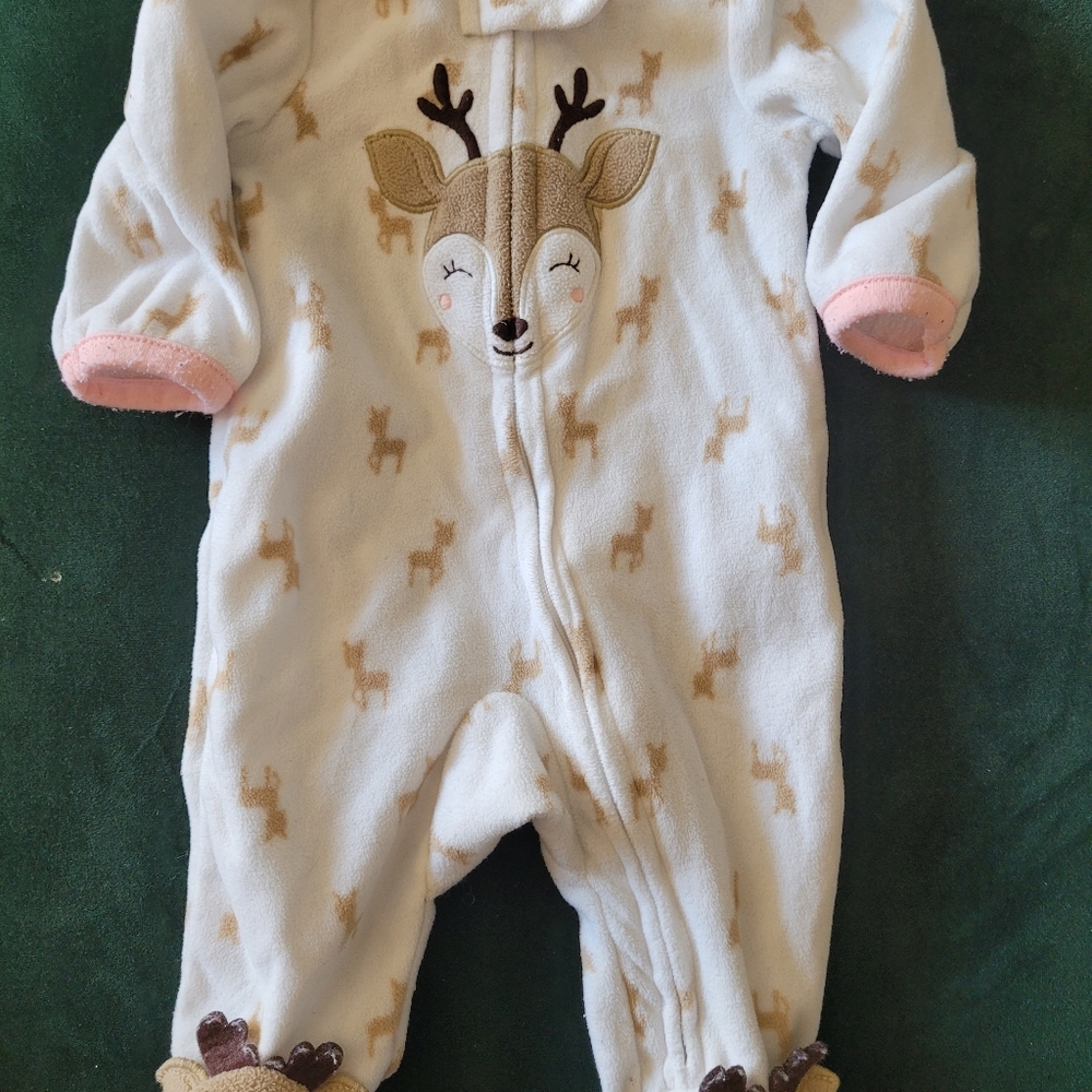 Footed fleece sleeper